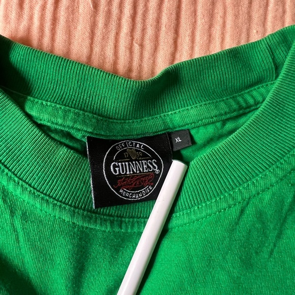 Lovely Day For Guinness Beer Stout Toucan Bird Factory 1759 Green Shirt XL RARE - Picture 4 of 8